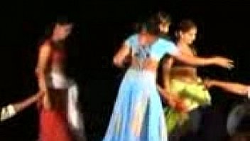 Andhra-Girls-New-Naked-Dance