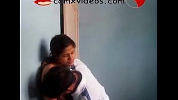 Hot-Indian-Girl-Fucked--camxvideos.com